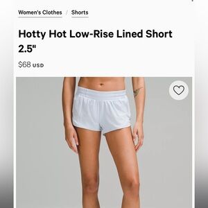 Lululemon hotty hot low rise lined shorts size 4